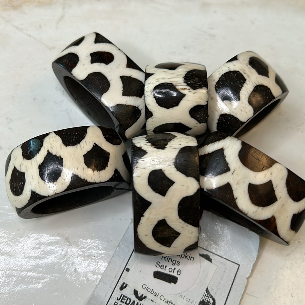 Bone Napkins Rings (6)